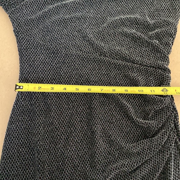 Lauren Ralph Lauren Dress. Size 2. Silver/Black sparkly material - Picture 14 of 14